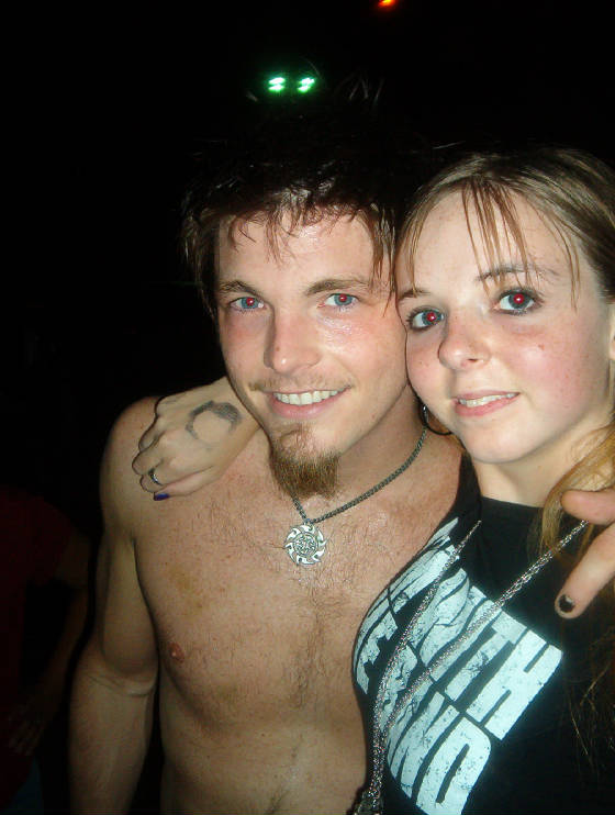 brookecrossfadesinger.jpg